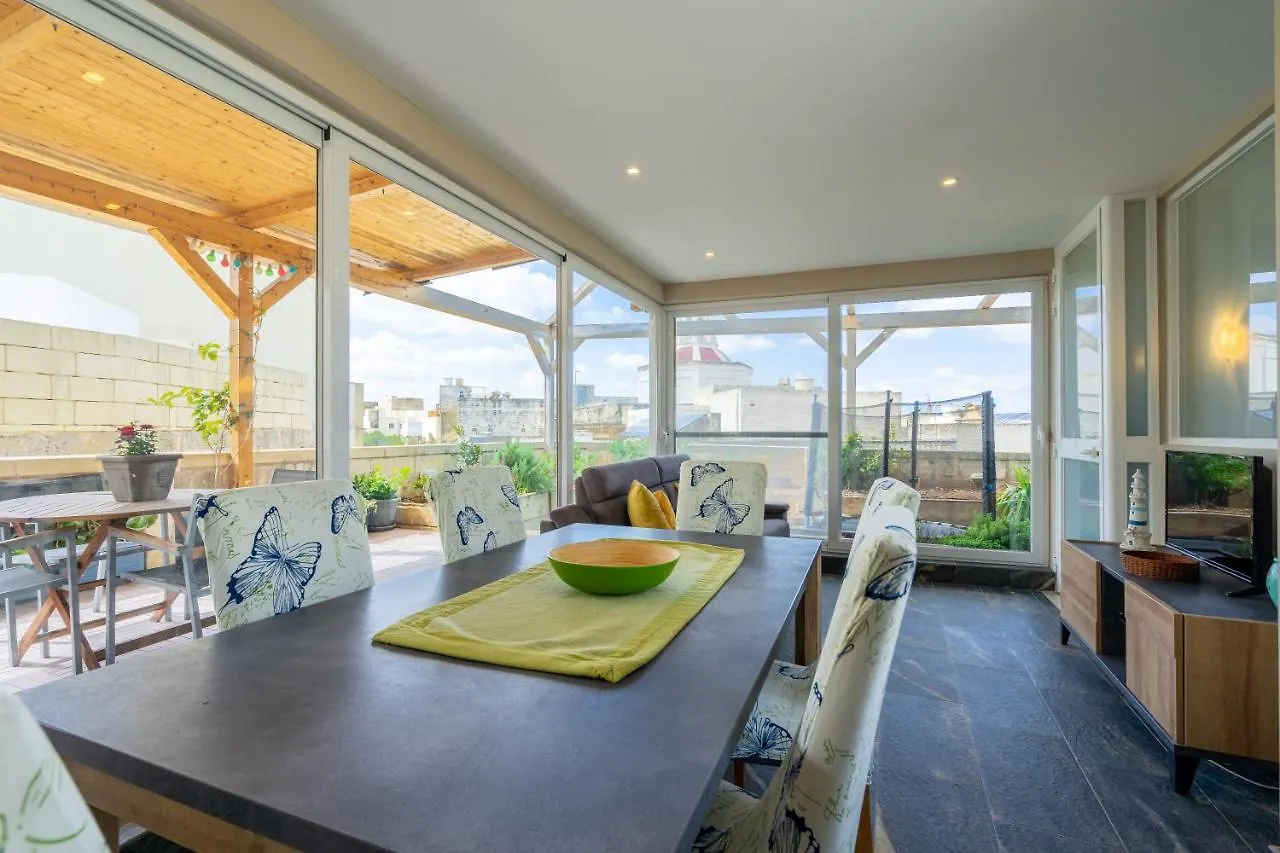 Luxurious Villa With Indoor Heated Pool Zurrieq